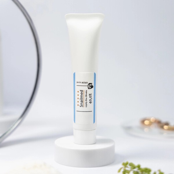 Snailmed, krem pod oczy ze śluzem ślimaka, z olejkiem z awokado oraz masłem shea, 10 ml