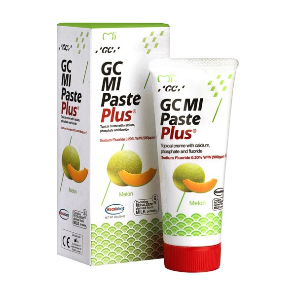 GC Mi Paste Plus Melon, płynne szkliwo z fluorem, o smaku melona, 35 ml