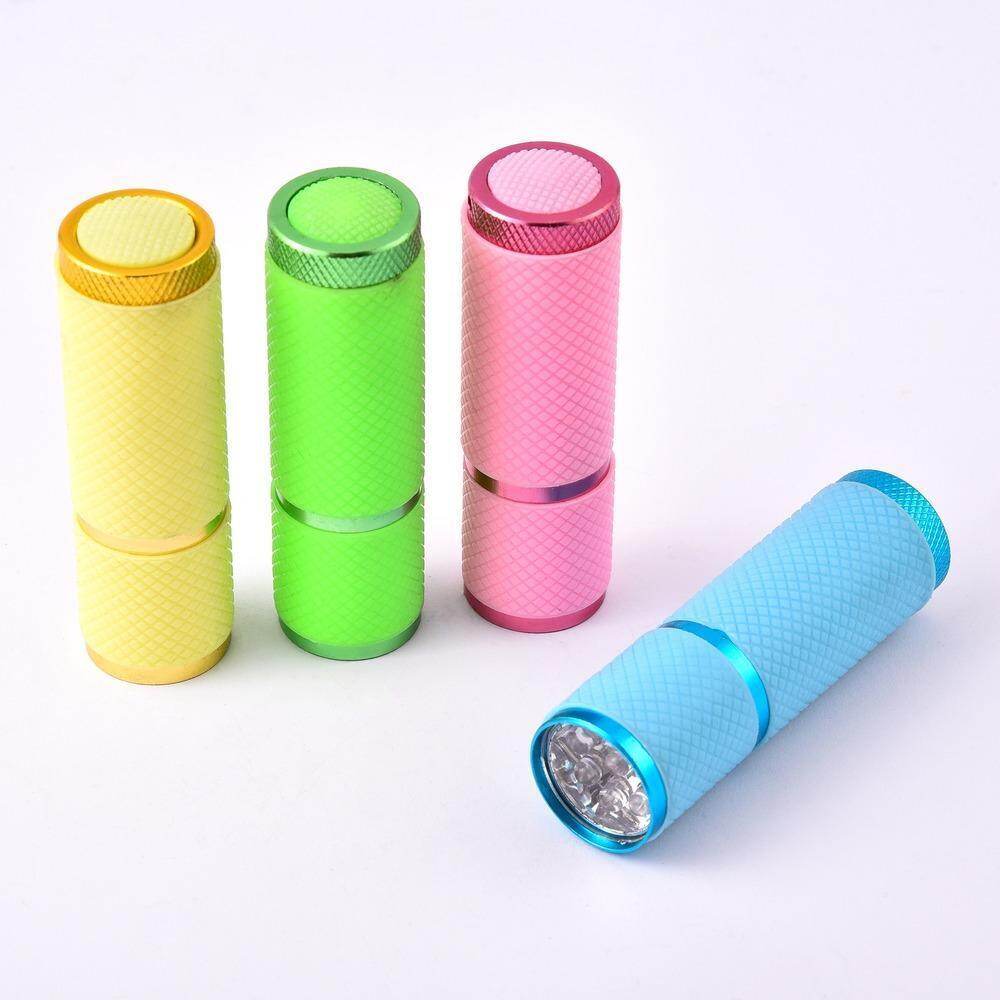 Lampe torche LED miniature 2019 à focale fixe 7W LIGHT Q5 2000LM, étanche, avec zoom, fonctionne avec des piles AAA et offre une puissante puissance LED pour la chasse.