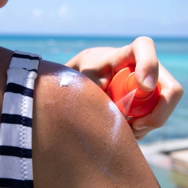 SVR Spirial Deo-douche, dezodorujący żel do mycia ciała i włosów, refill, 400 ml