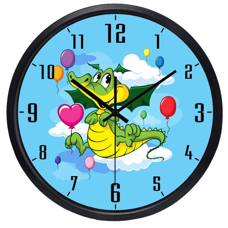 Populair merk Cayman kinderkamer wandklok, stil en duurzaam ontwerp.