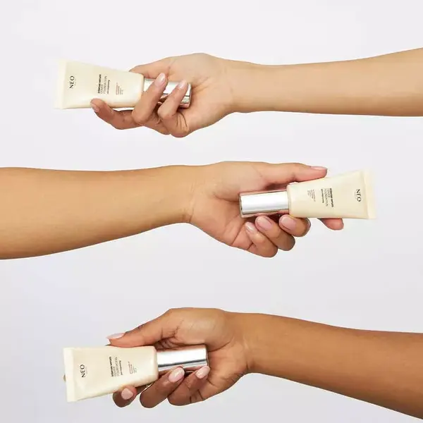 Neo Make Up Intense Serum, podkład kryjący, 04 Sand, 30 ml