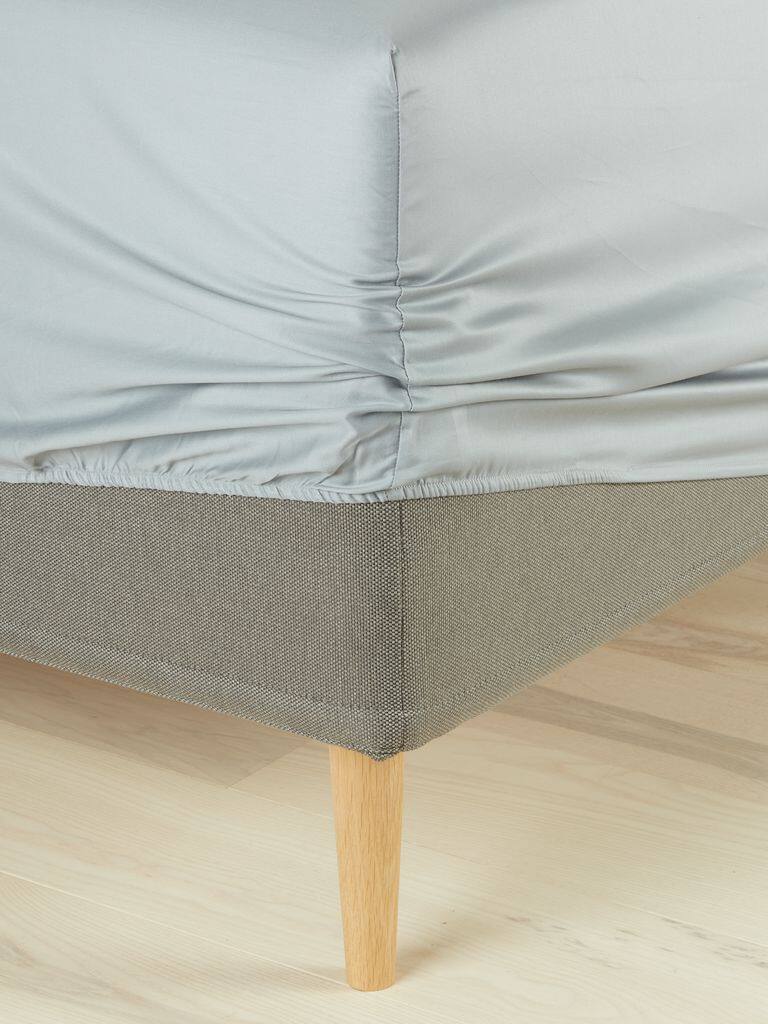TINE guld satinbetræk TINE 90x200x35cm lysegrå