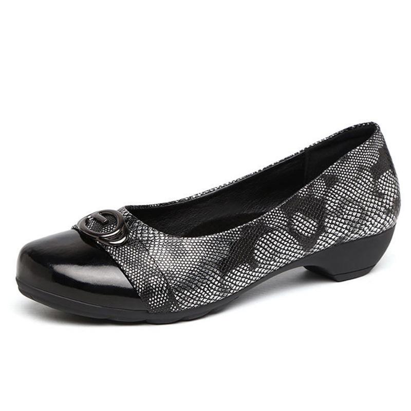 new arrival fashion Mom single shoes womens leather flats female casual boat walking shoes