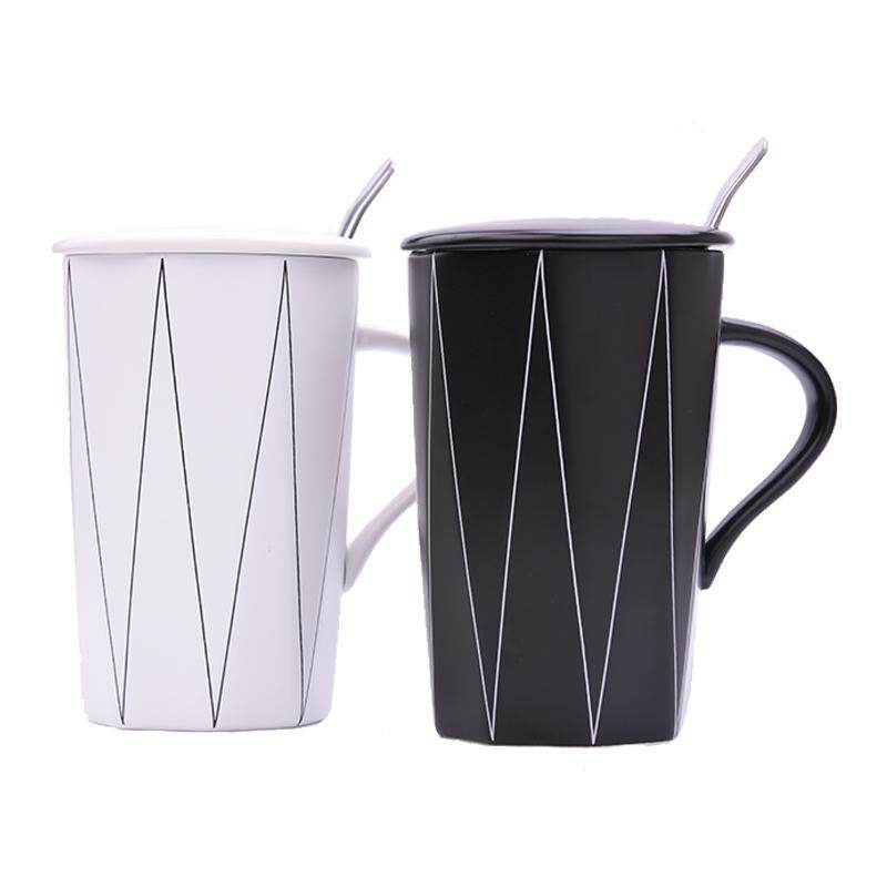 Ceramiczny kubek do kawy z pokrywką i łyżeczką, biurowy, nowoczesny, minimalistyczny kubek do kawy dla pary, geometryczny kubek i łyżeczka Taza De Cafe HH50MK