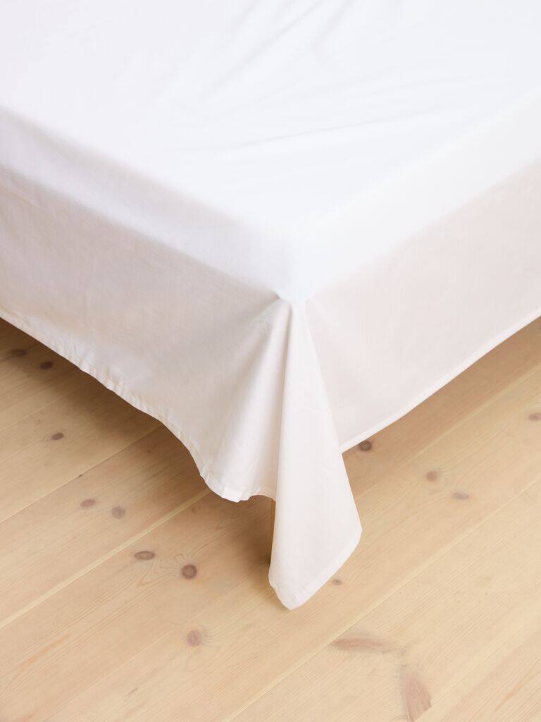 SANDRA guld SANDRA satin lagen 150x250 cm hvid