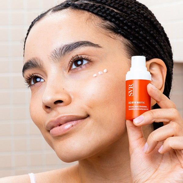 SVR [C] Eye Biotic, krem rozświetlająco-wygładzający pod oczy, 15 ml