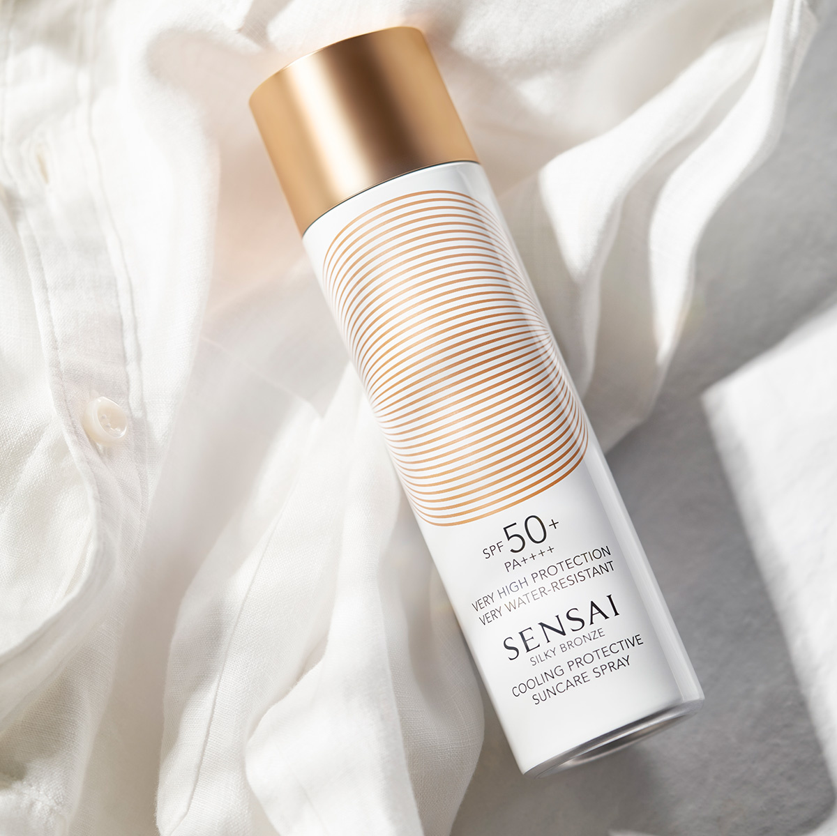 SENSAI Silky Bronze Cooling Protective Suncare Spray SPF50 (150 ml)