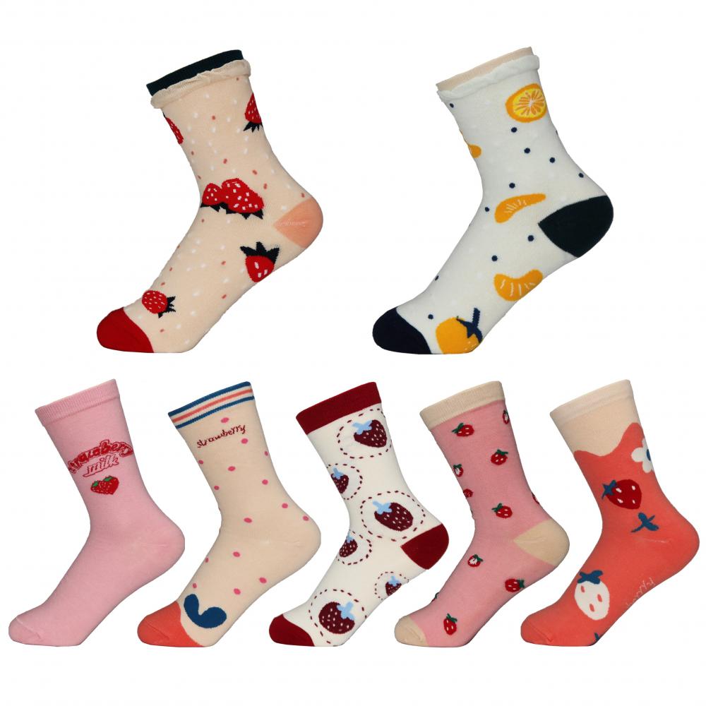 1 pair Spring Summer Women  Strawberry mid tube cotton female socks  funny  Harajuku college style casual small fresh socks wome
