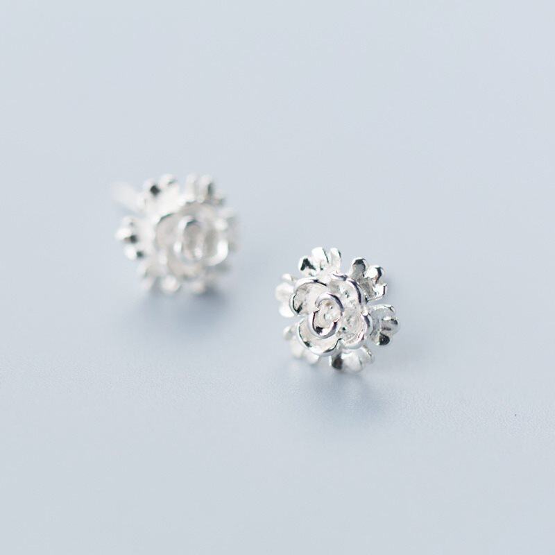 MloveAcc – Petites boucles d'oreilles puces « Marguerite » en argent sterling 925 – Cadeau de Saint-Valentin pour femmes – Bijoux en argent