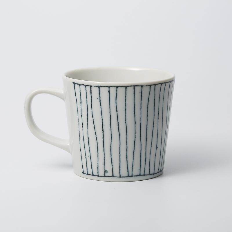 Japoński prosty kubek, nowoczesny, biały, spersonalizowany, kreatywny, ręcznie malowany, ceramiczny kubek Tazas Divertidas, biurowy, do kawy i herbaty MM60MKB