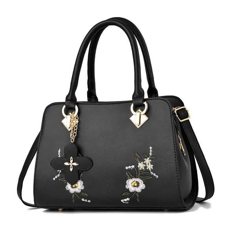 Sacs de soirée brodés pour femmes, sac à main en cuir verni, sac bandoulière pour femmes, sac fleuri pour tous les jours, grand sac avec anses