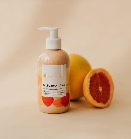 Opcja Natura, mleczkopiana do mycia i demakijażu twarzy, 250 ml