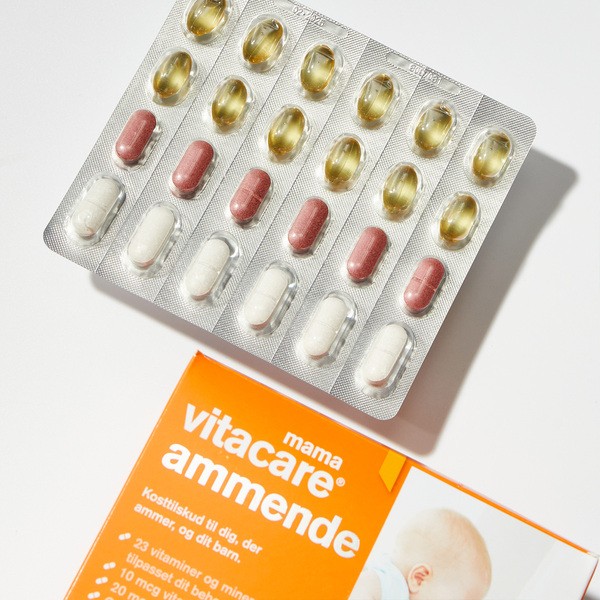 Vitacare Mama Breastfeeding + Omega 3, tabletki + kapsułki, 30 dawek